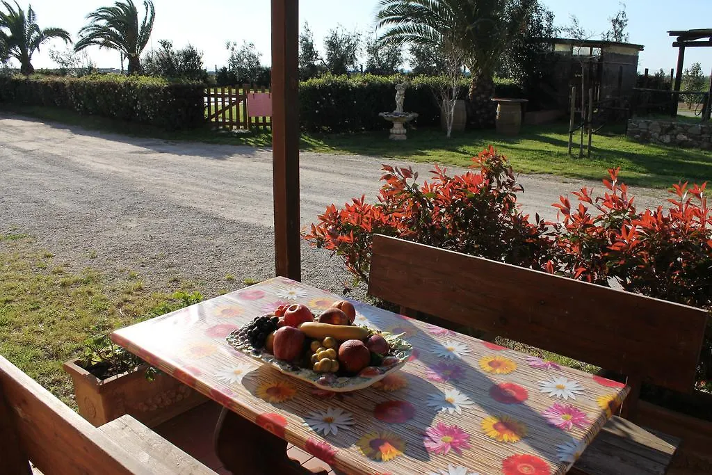 Agriturismo Barbadoro San Vincenzo Lantgård